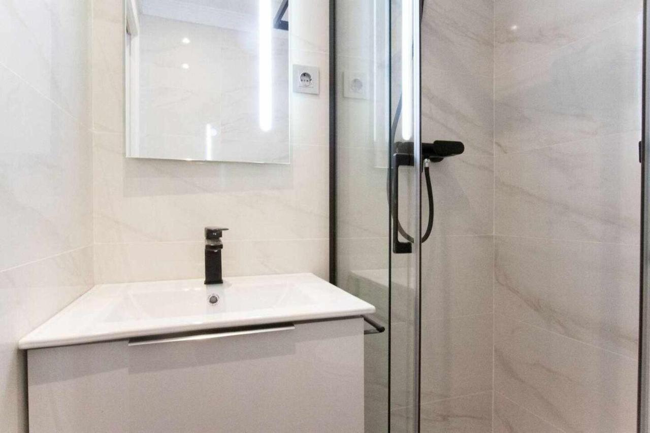 New Moderno Y Elegante Apartamento Centrico Madrid Eksteriør bilde